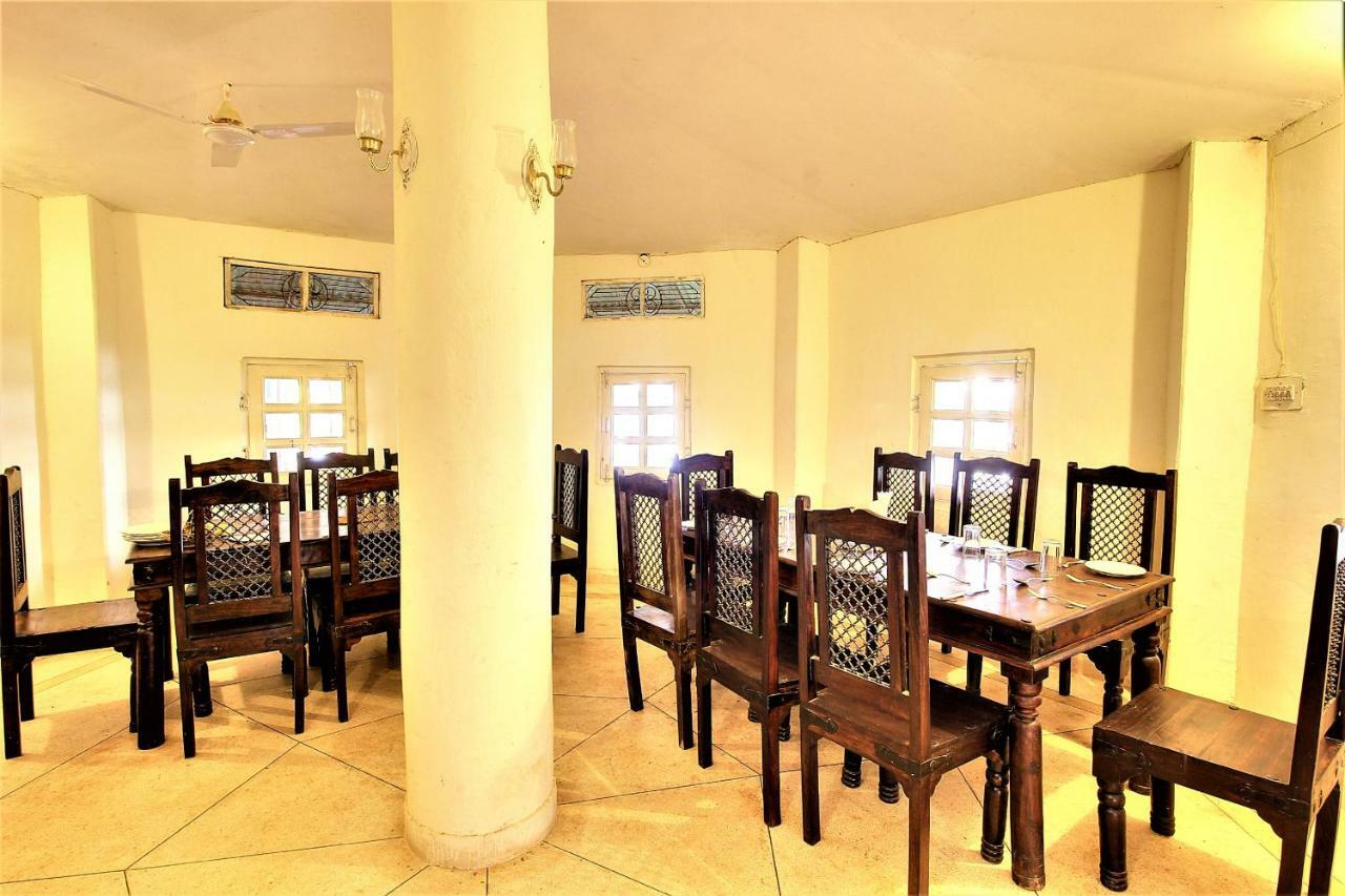 Bhadrawati - A Riverside Safari Lodge Ranthambore Kültér fotó